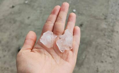 Granizo sorprende Nueva Rosita y activa prealerta Protección Civil municipal