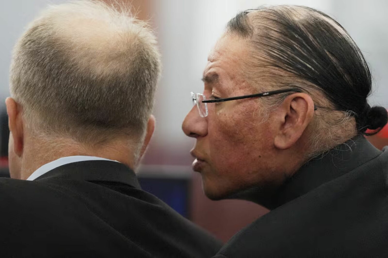 De Hollywood a la prisión: condenan al actor de “Bailando con lobos” por agresión sexual