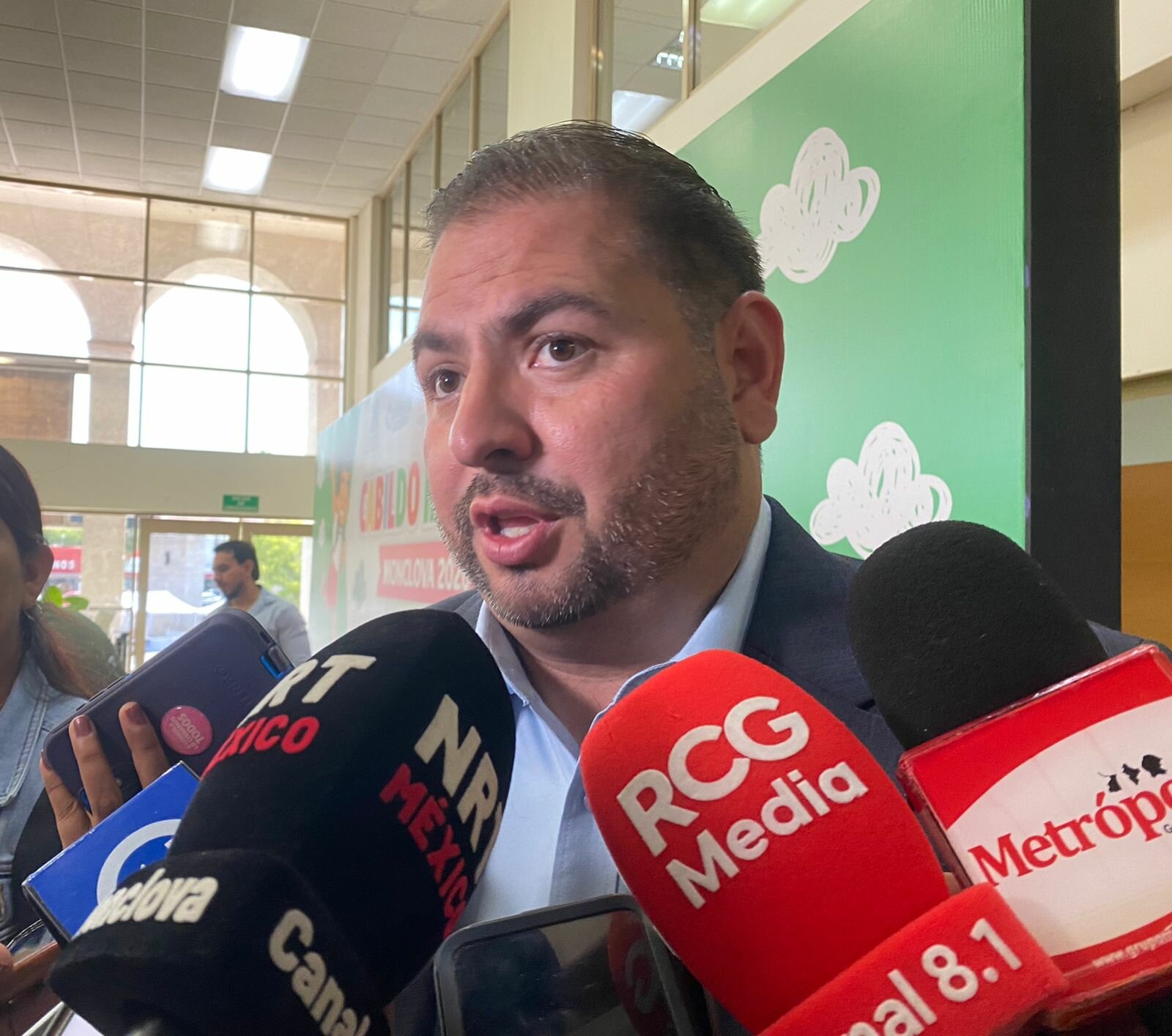 Casos recientes de indisciplina elevan sanciones; alumnos son enviados a clases a distancia temporal.  El incremento de hechos de violencia e indisciplina