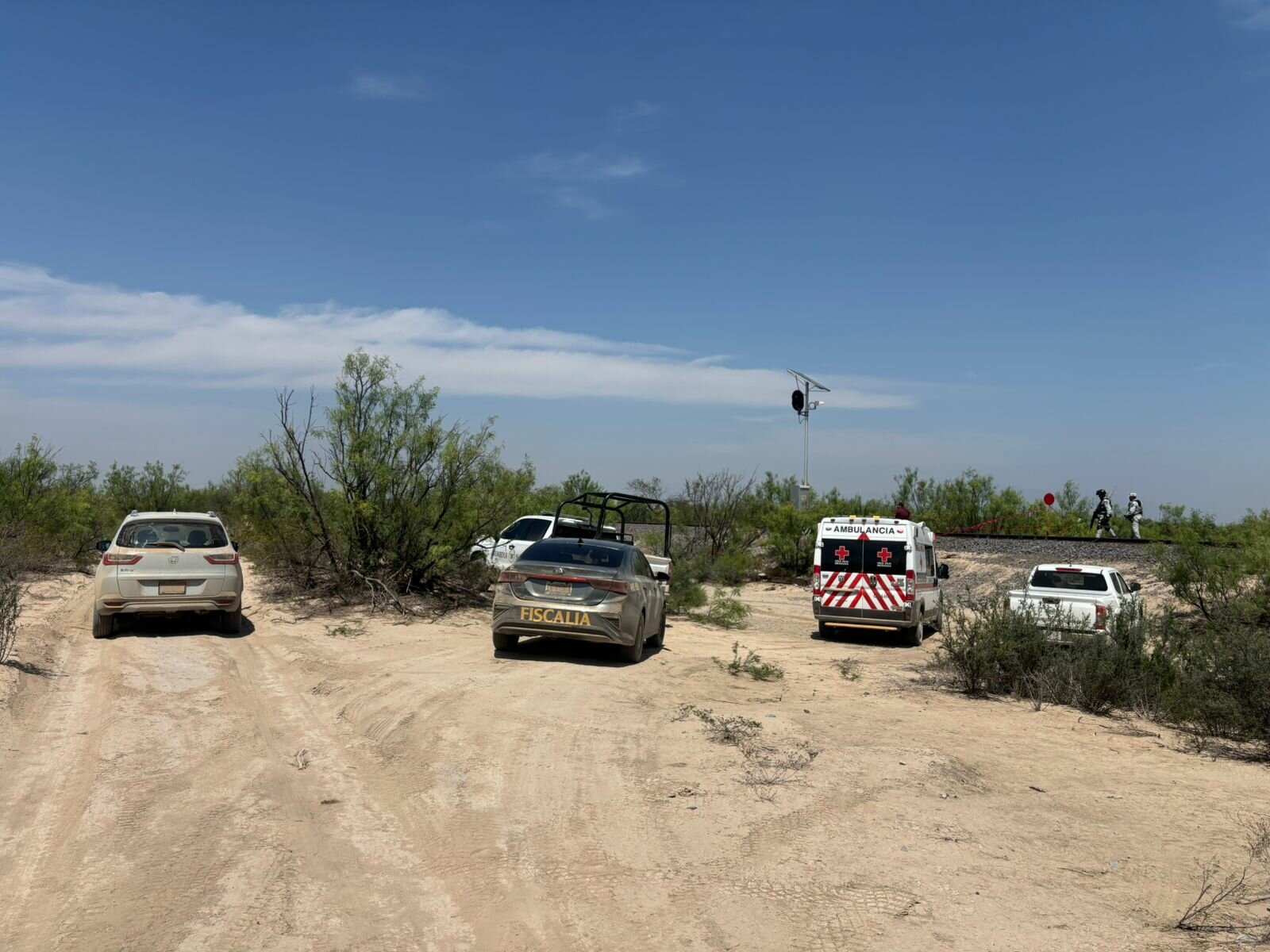 Hallan sin vida a hombre junto a las vías del tren al norte de Monclova