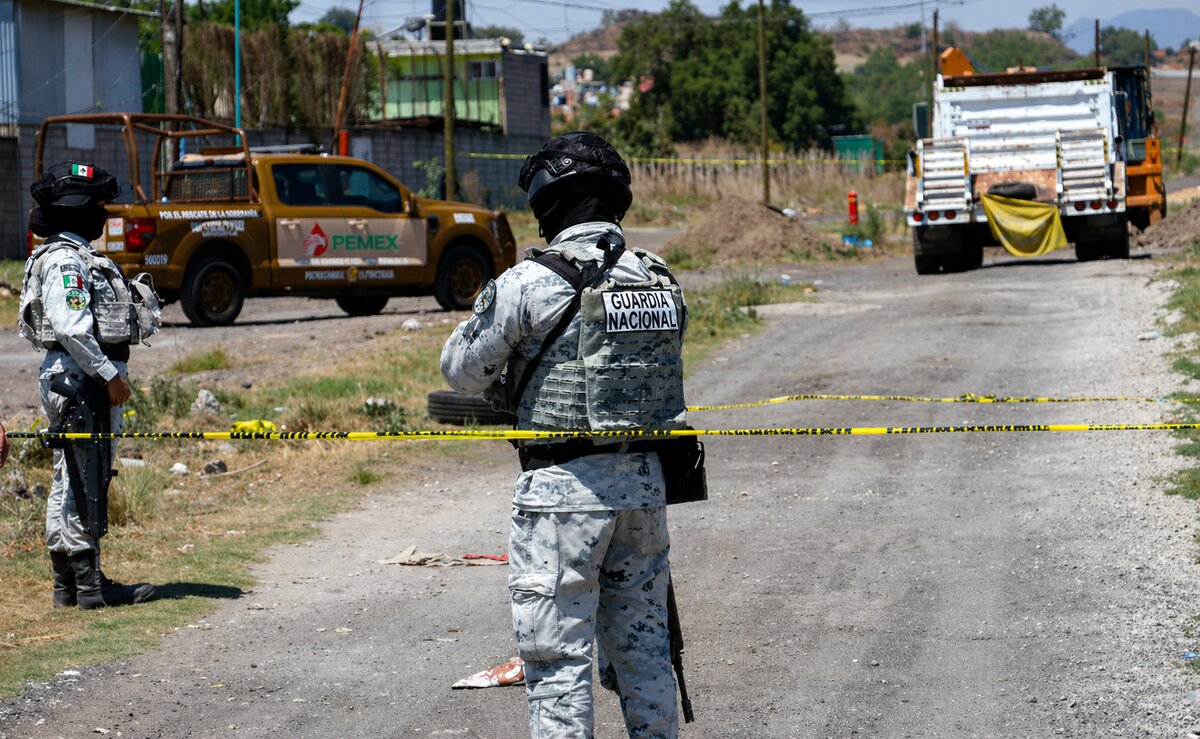 Autoridades federales y Pemex investigan un túnel clandestino en Acolman donde un derrumbe dejó cuatro personas muertas durante actividades de extracción