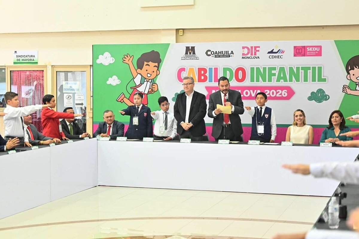 El alcalde Carlos Villarreal promueve la participación y formación cívica desde la infancia.  Monclova, Coahuila, 28 de abril de 2026.- Con el objetivo