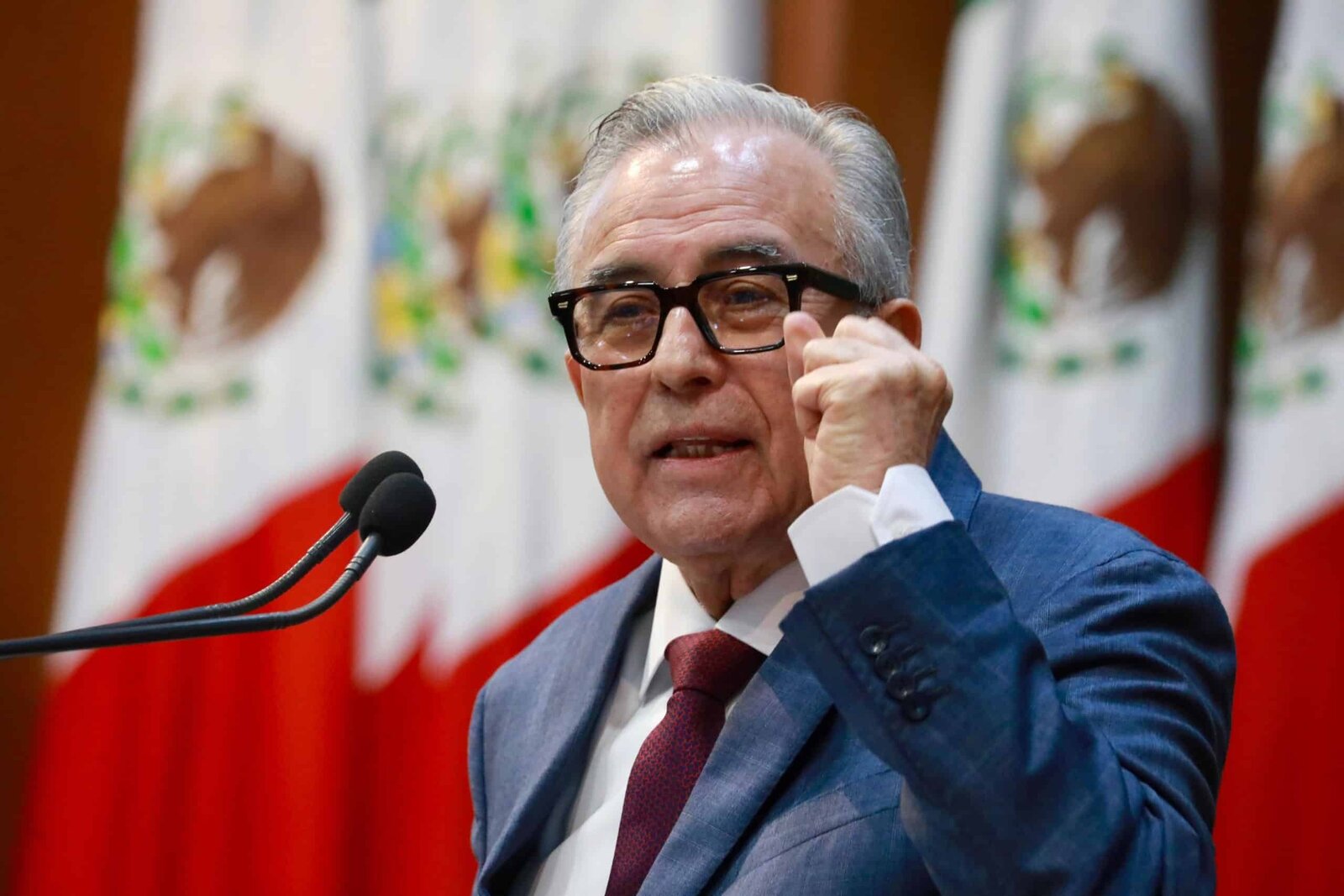 El gobernador de Sinaloa, Rubén Rocha Moya, negó acusaciones de vínculos con el narcotráfico hechas en Estados Unidos y afirmó ataque político contra