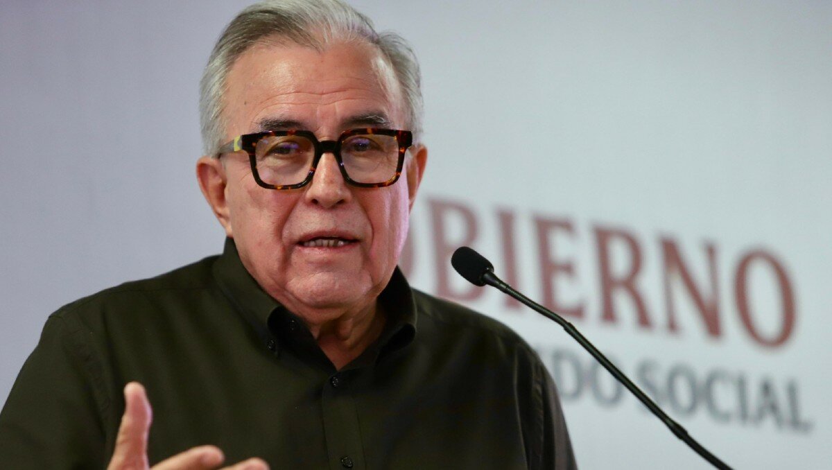 Oposición exige desafuero de Rubén Rocha tras acusación de EU
