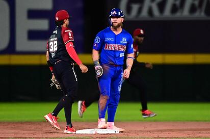   Acereros de Monclova firmó una jornada redonda al llevarse los dos juegos de la doble cartelera frente a los Tecos de los Dos Laredos, resultados