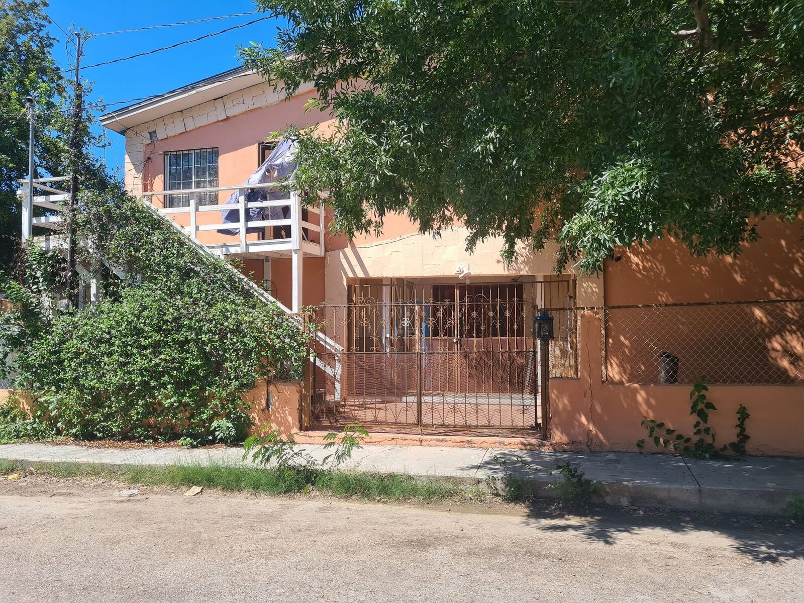 Buscan a adolescente que salió de albergue en la colonia Ugarte
