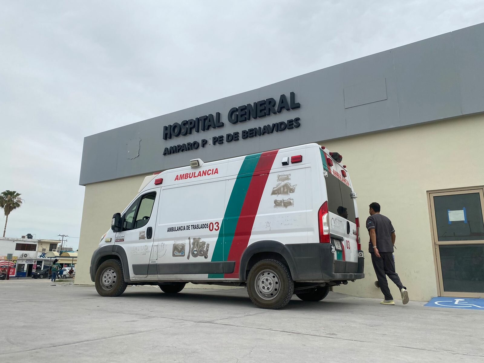 Reportan estable a mujer herida por Policía Estatal en la Burócratas
