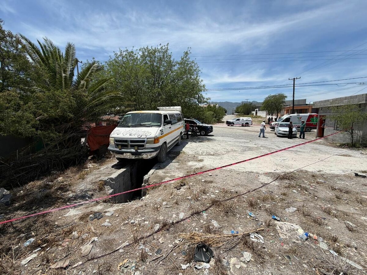 Presunto infarto termina en tragedia; hombre cae a una fosa y pierde la vida en Castaños