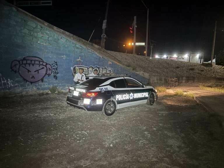 Reportan a mujer que intentaba lanzarse de puente en el río Monclova; desaparece antes de ser ubicada