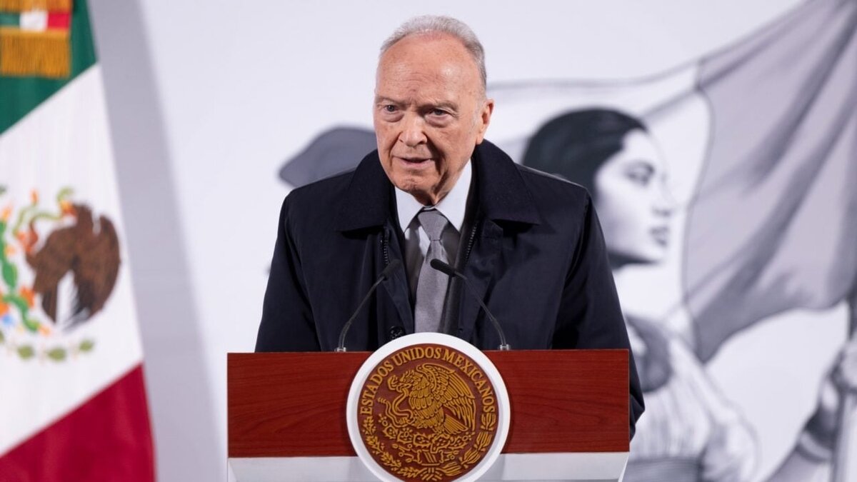 Gertz Manero presenta cartas credenciales como embajador en Reino Unido