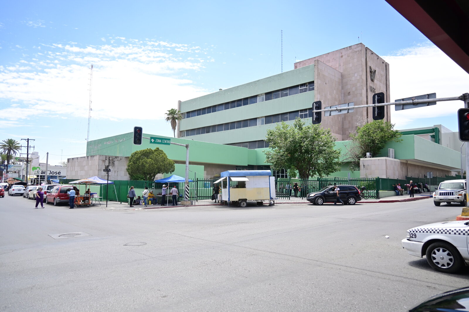 Simulacro nacional : Personal del área de laboratorio del Block A participó en un ejercicio preventivo para reforzar protocolos de emergencia