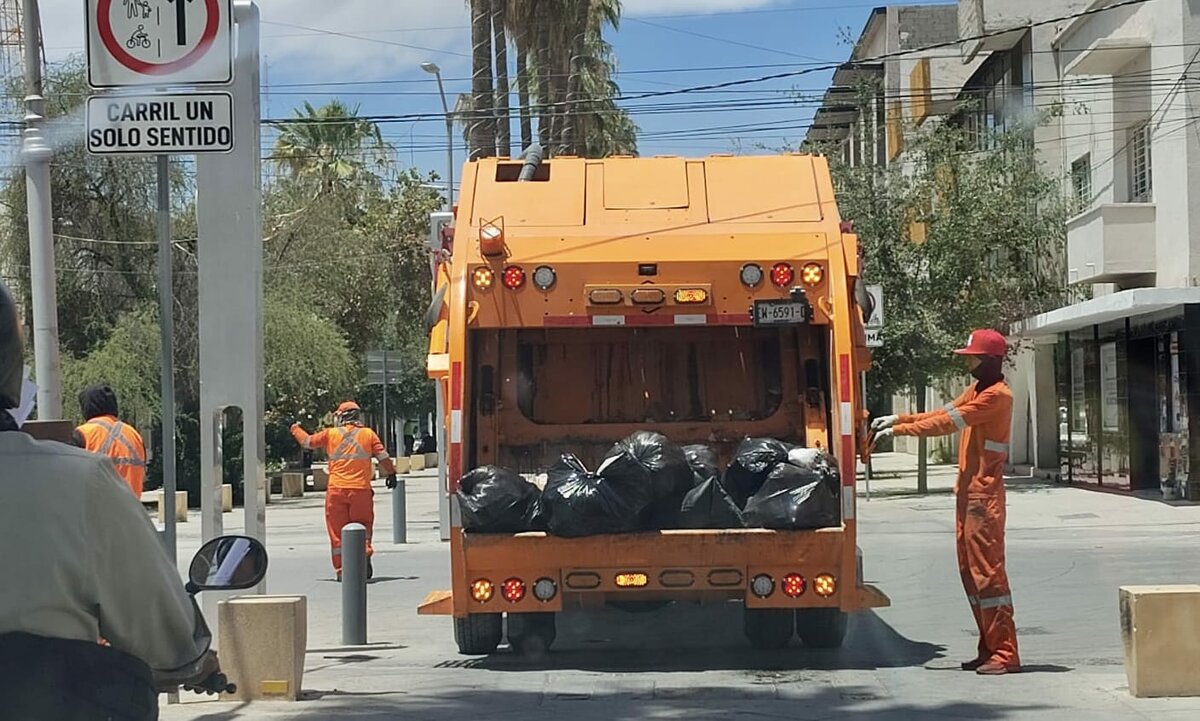 Retiran en Torreón siete toneladas de basura tras “mega puente” y celebraciones