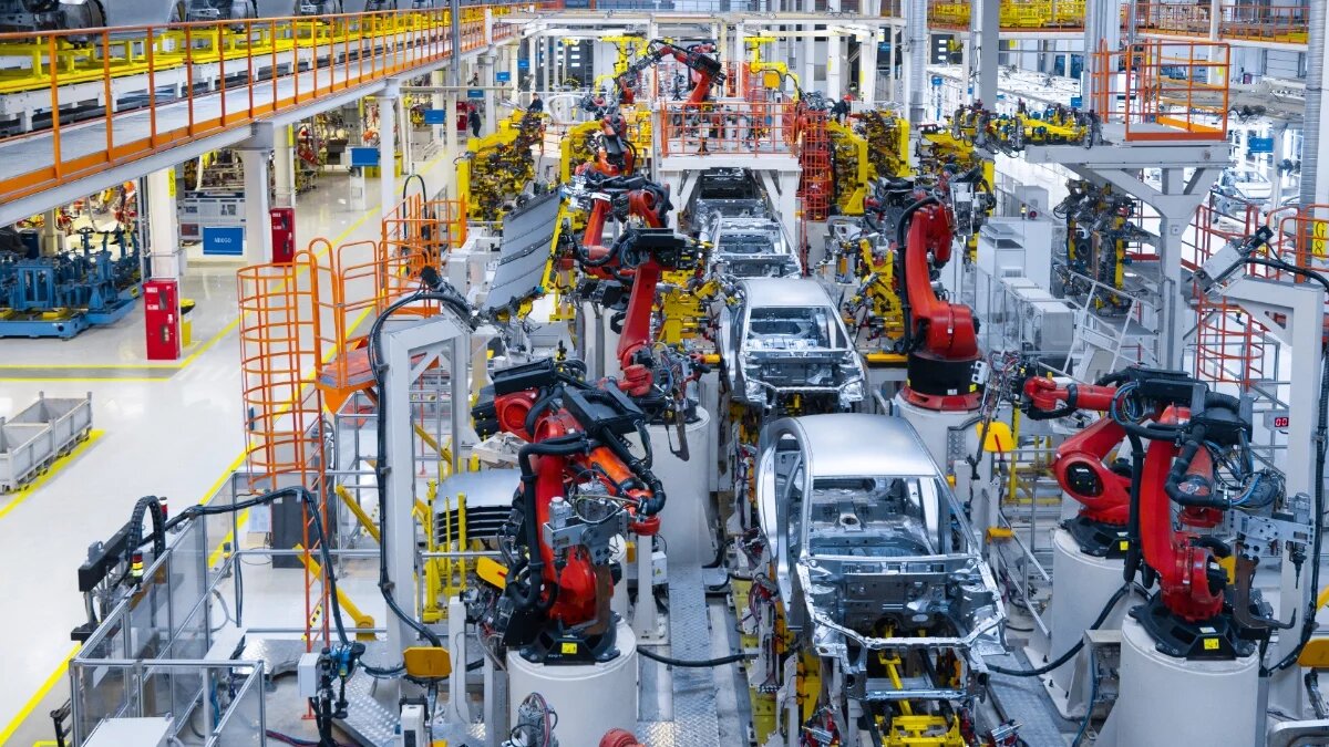 Industria automotriz enfrenta retos por electromovilidad y T-MEC