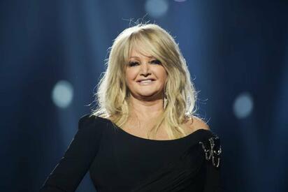 Bonnie Tyler permanece en coma inducido tras complicaciones de salud