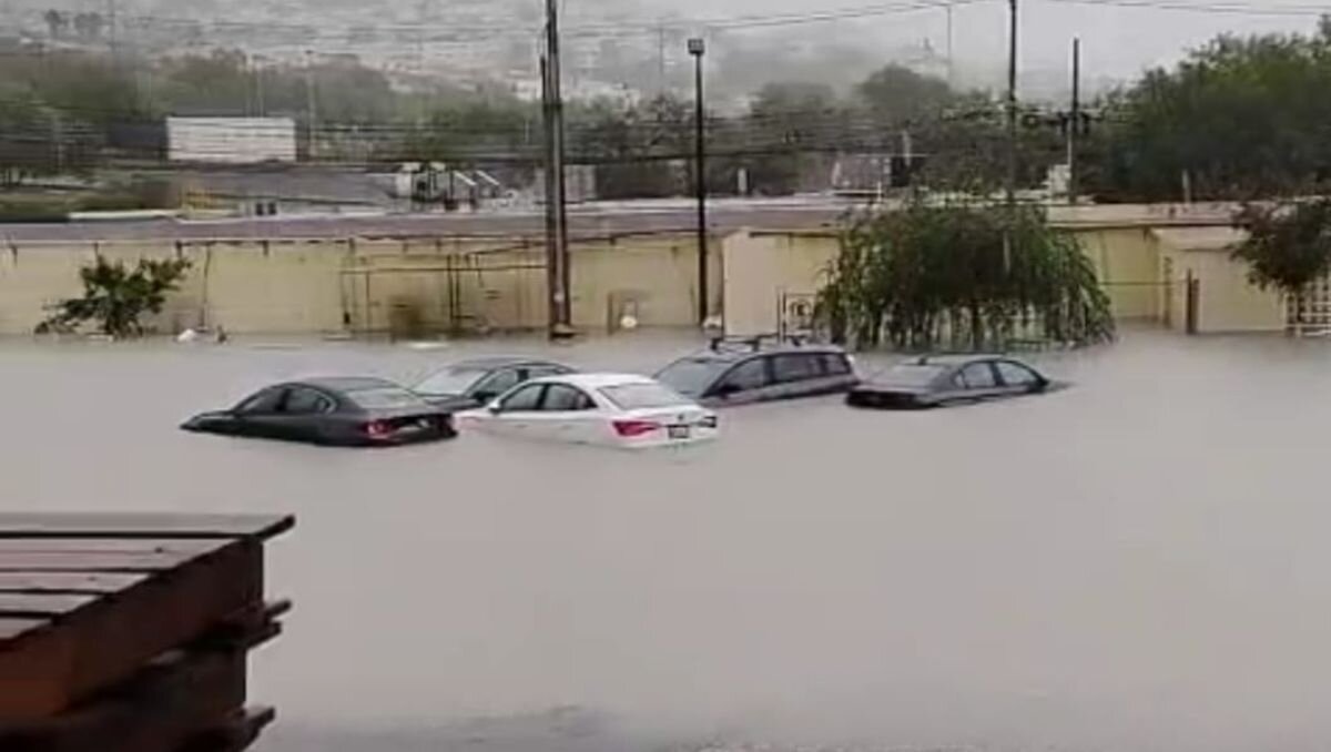 Lluvias fuertes, tormentas eléctricas e inundaciones en varios municipios de Nuevo León