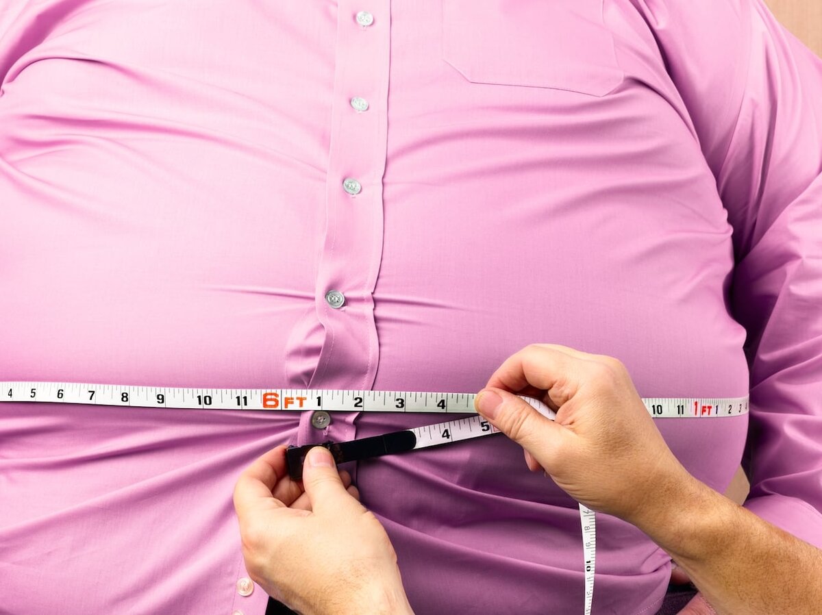 Arrugas, fatiga y grasa abdominal: efectos del exceso de azúcar en el cuerpo