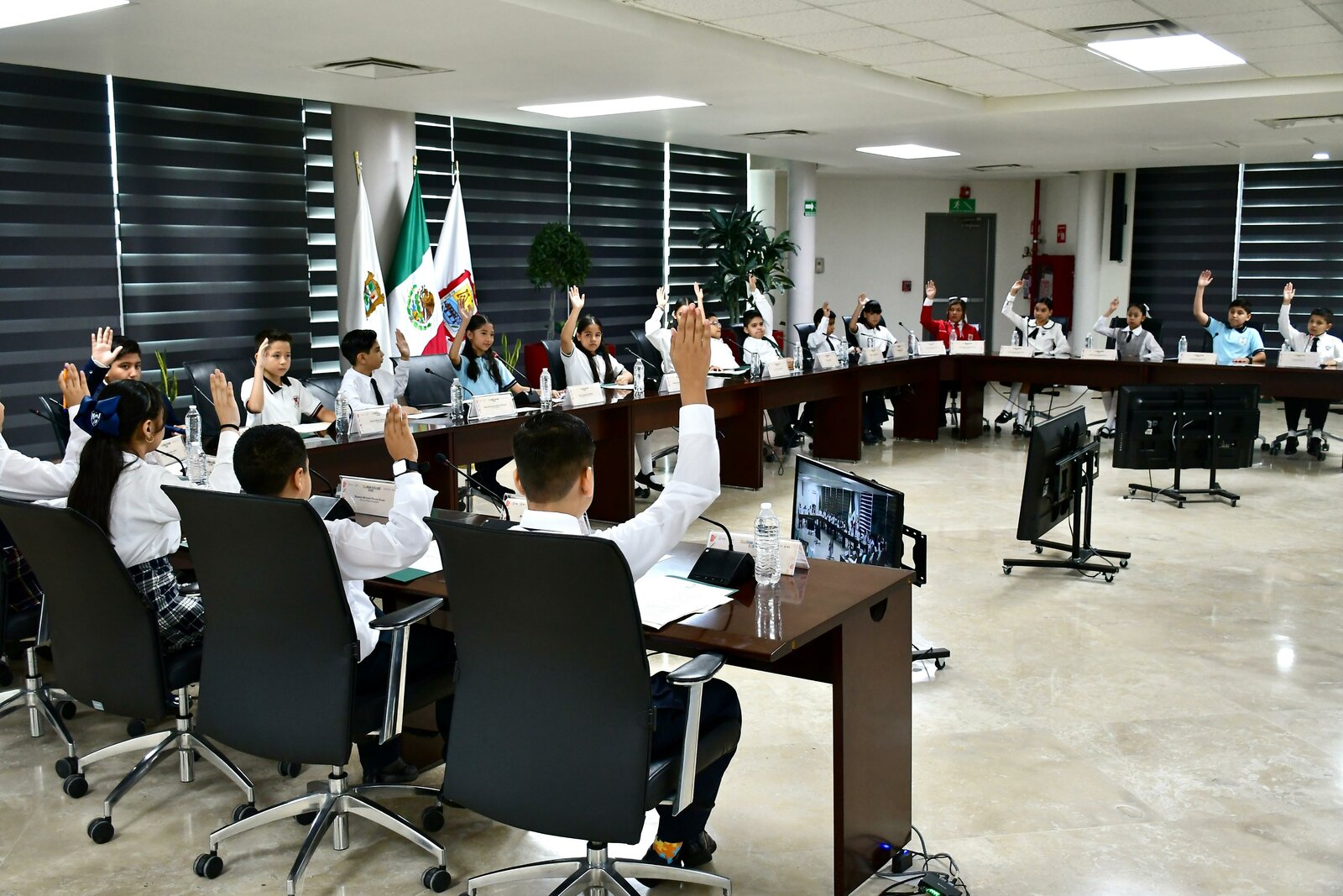 Cabildo Infantil 2026 aprueba propuestas para la creación de espacios deportivos y programas de acceso a la ciencia y tecnología