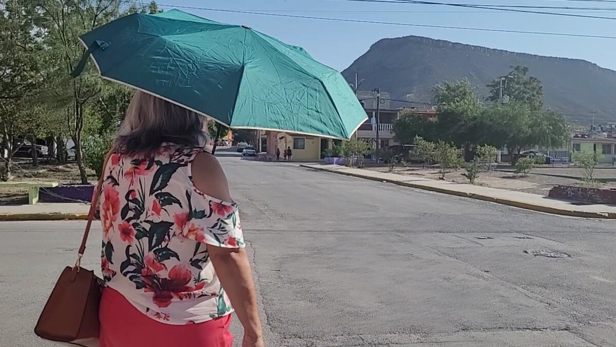 IMSS alerta por riesgos de cáncer de piel en calor