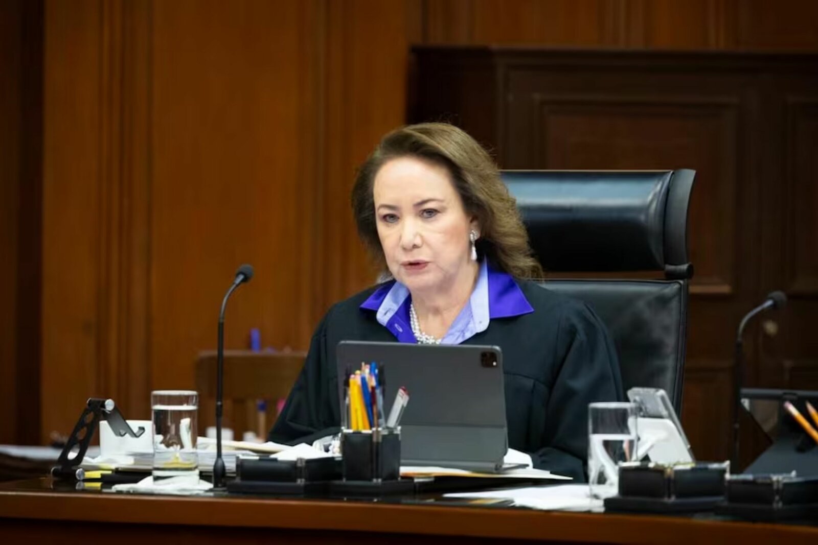 Yasmín Esquivel pide invalidar norma sobre objeción de conciencia