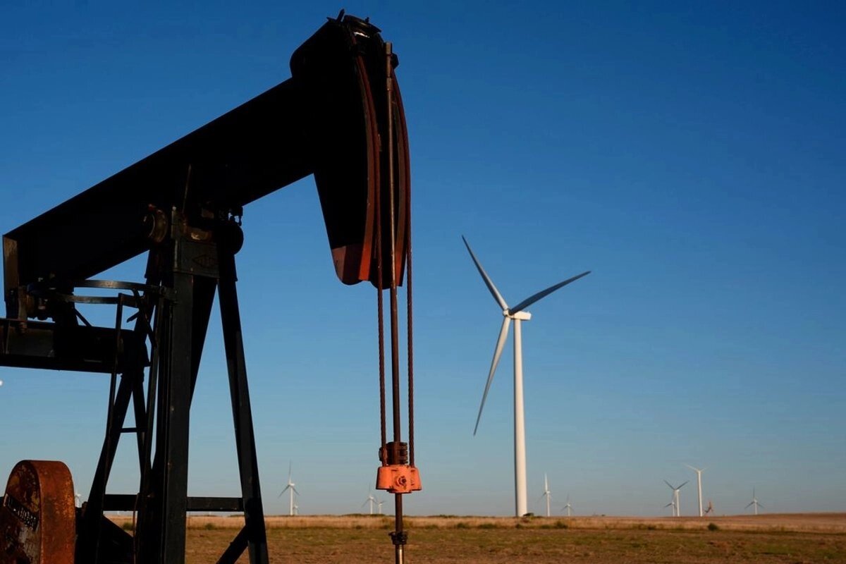 OPEP reporta caída histórica en producción petrolera global