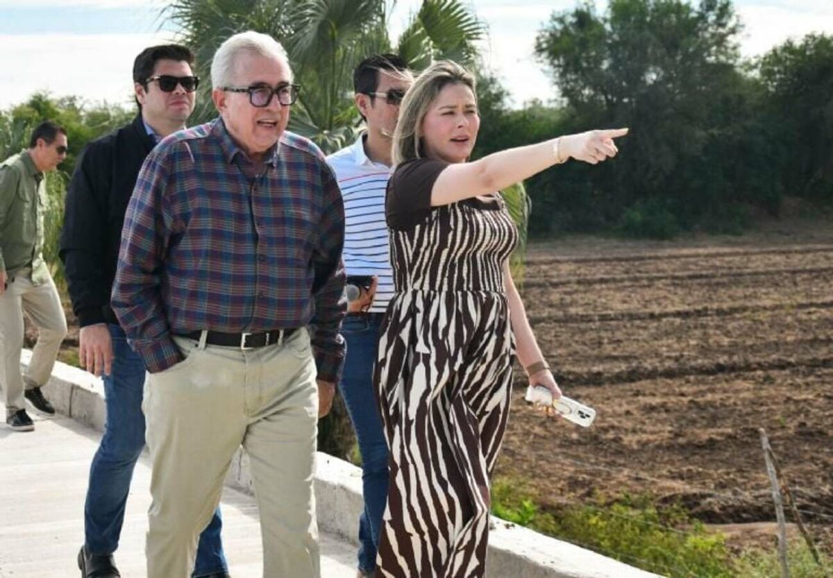 Reportan posible traslado aéreo de Rubén Rocha Moya