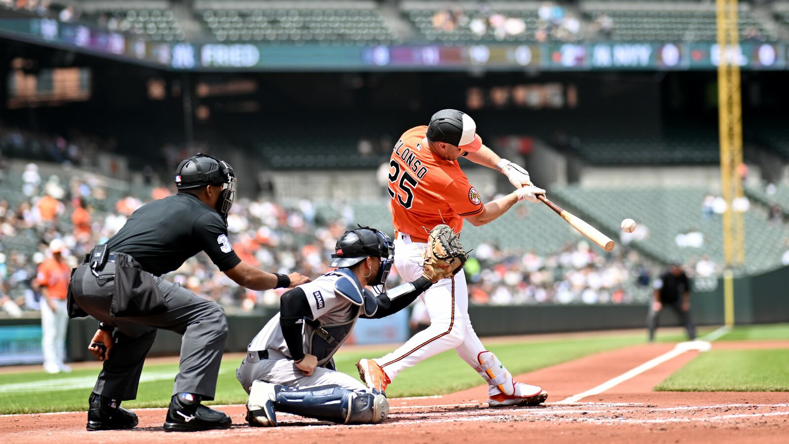 Orioles blanquean 7-0 a Yankees en Camden Yards