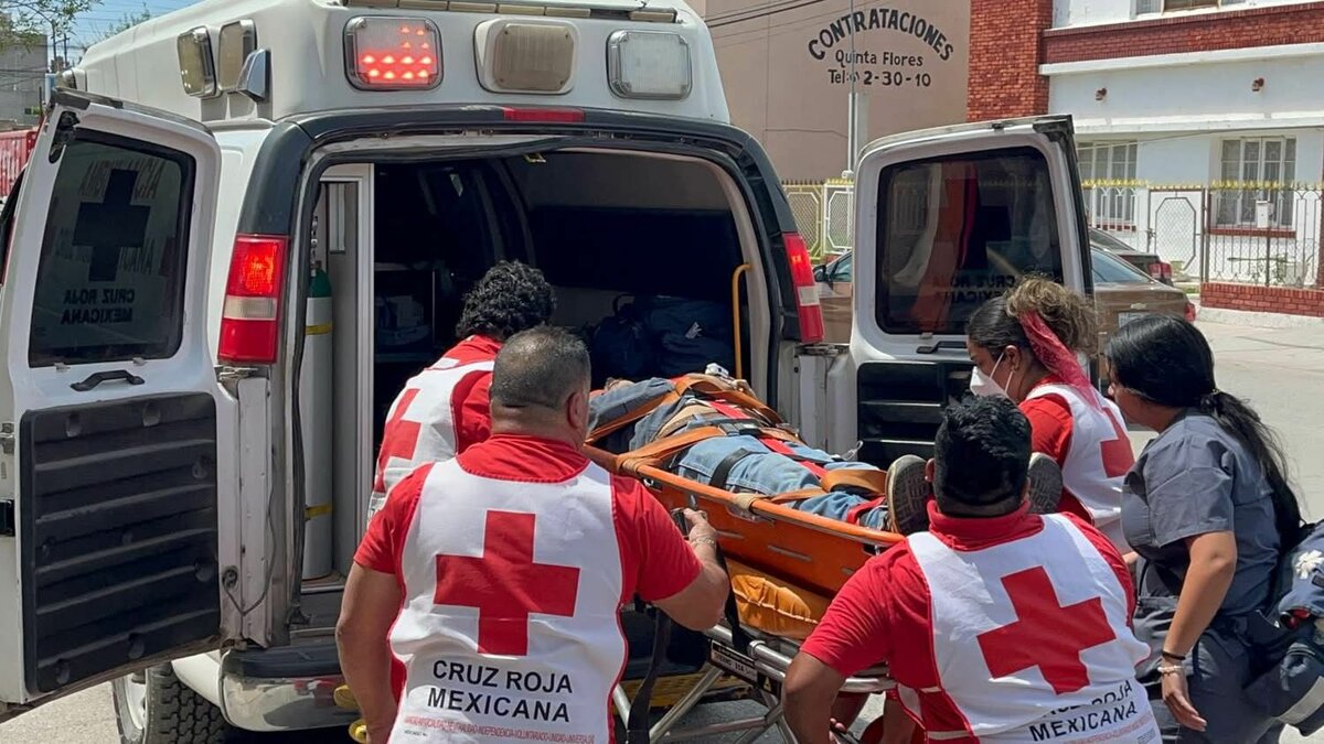 Trabajador muere tras caer de vivienda mientras retiraba antena en Sabinas