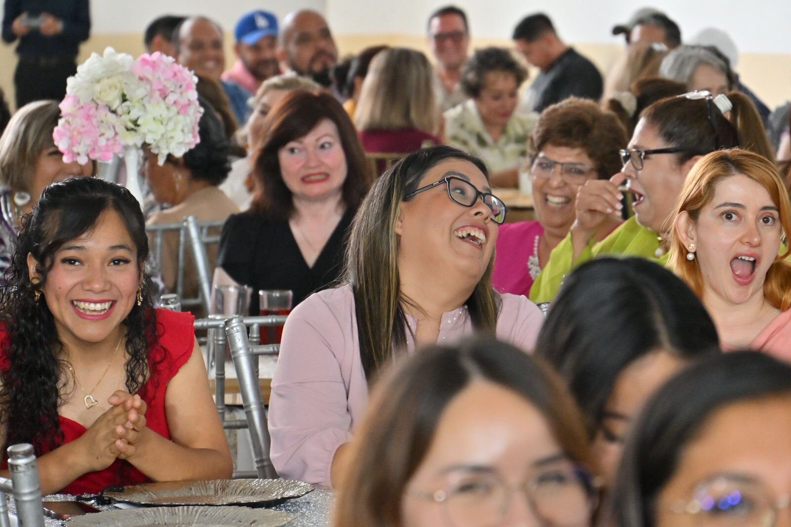 Javier Flores celebra la entrega y vocación de maestros y maestras formadores de sambonenses