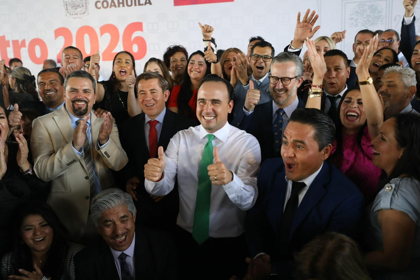 Manolo: Felicidades a las y los Maestros de Coahuila