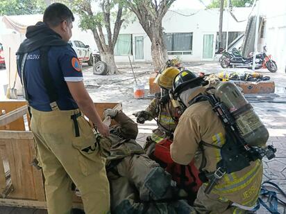Bomberos amplían su preparación en simulacros de rescate y supervivencia