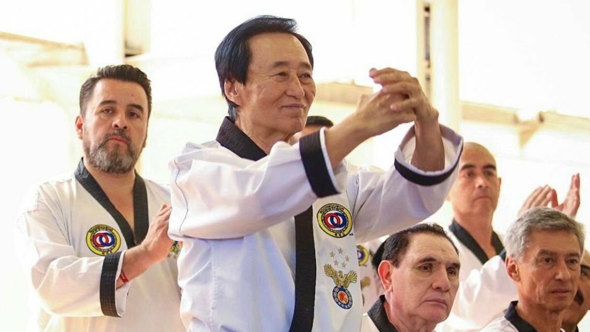 Muere Dai Won Moon, padre del taekwondo en México
