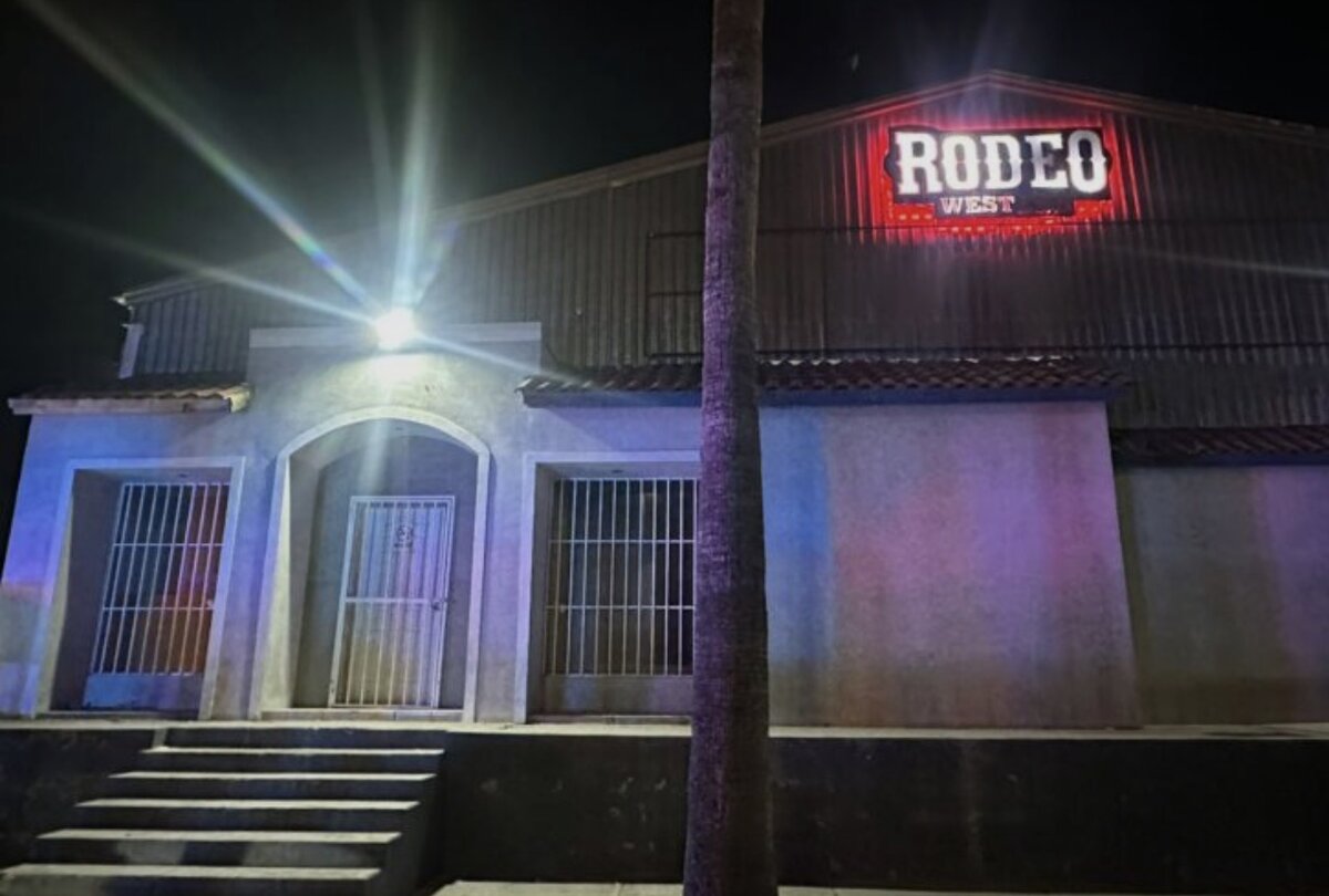     Clausuran Rodeo Western tras riña durante presentación de Leandro Ríos