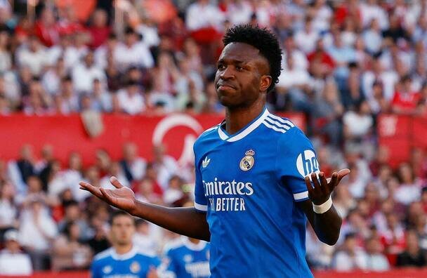Vinicius Jr. da triunfo al Real Madrid ante Sevilla
