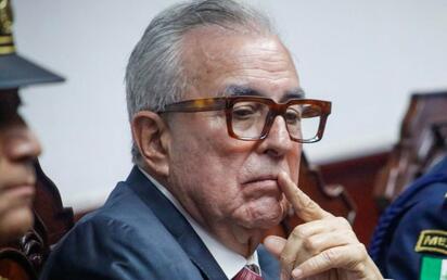 Hacienda confirma bloqueo de cuentas a Rocha Moya y otros 9 funcionarios