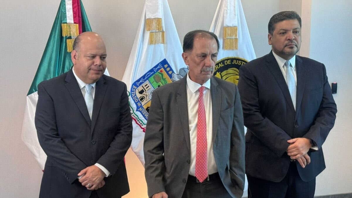Fiscalía de NL 'pierde' declaraciones de víctimas de accidente en Metro