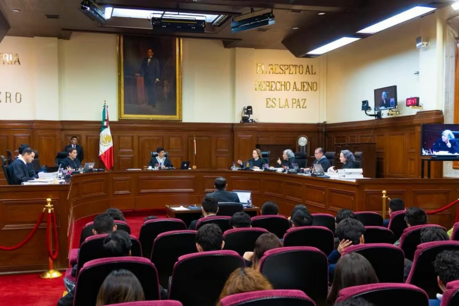 Organizaciones civiles piden a SCJN invalidar regla para solicitantes de asilo