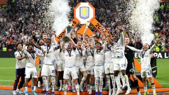 Aston Villa golea a Friburgo y es campeón de la Europa League
