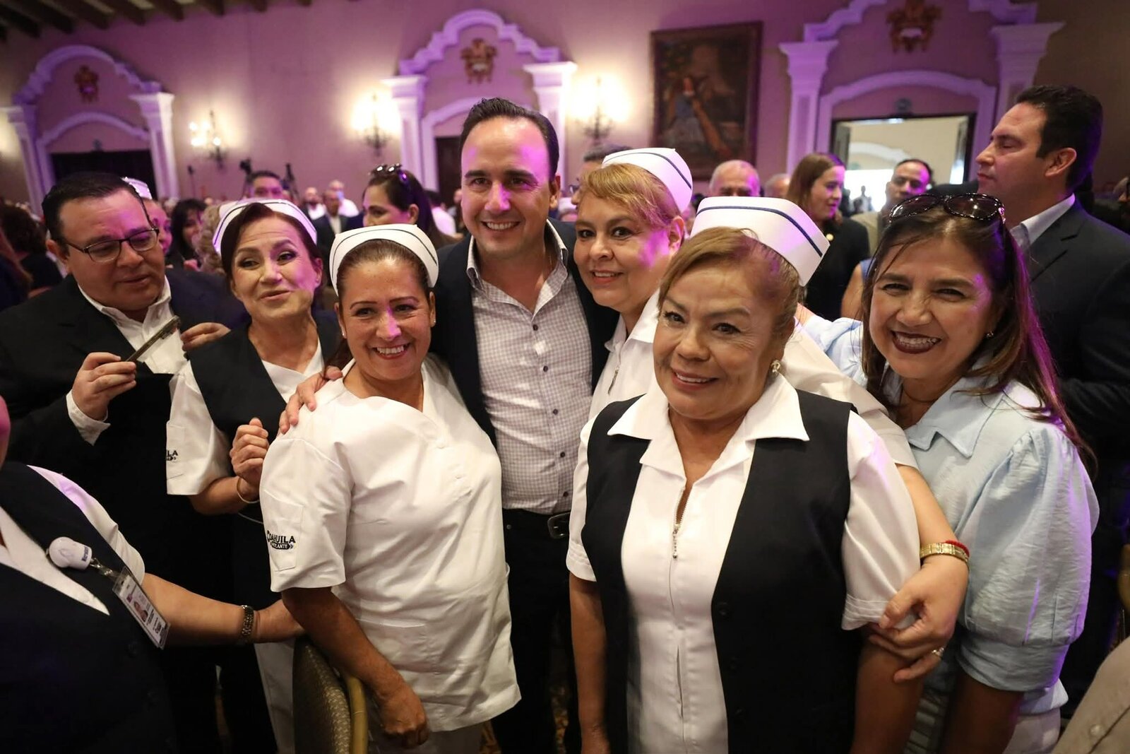 Manolo: En equipo fortalecemos nuestro sistema de salud