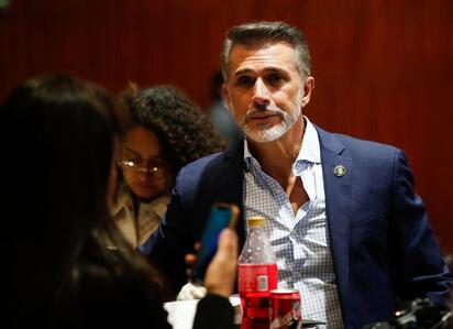 Sergio Mayer denuncia “rudeza innecesaria” dentro de Morena