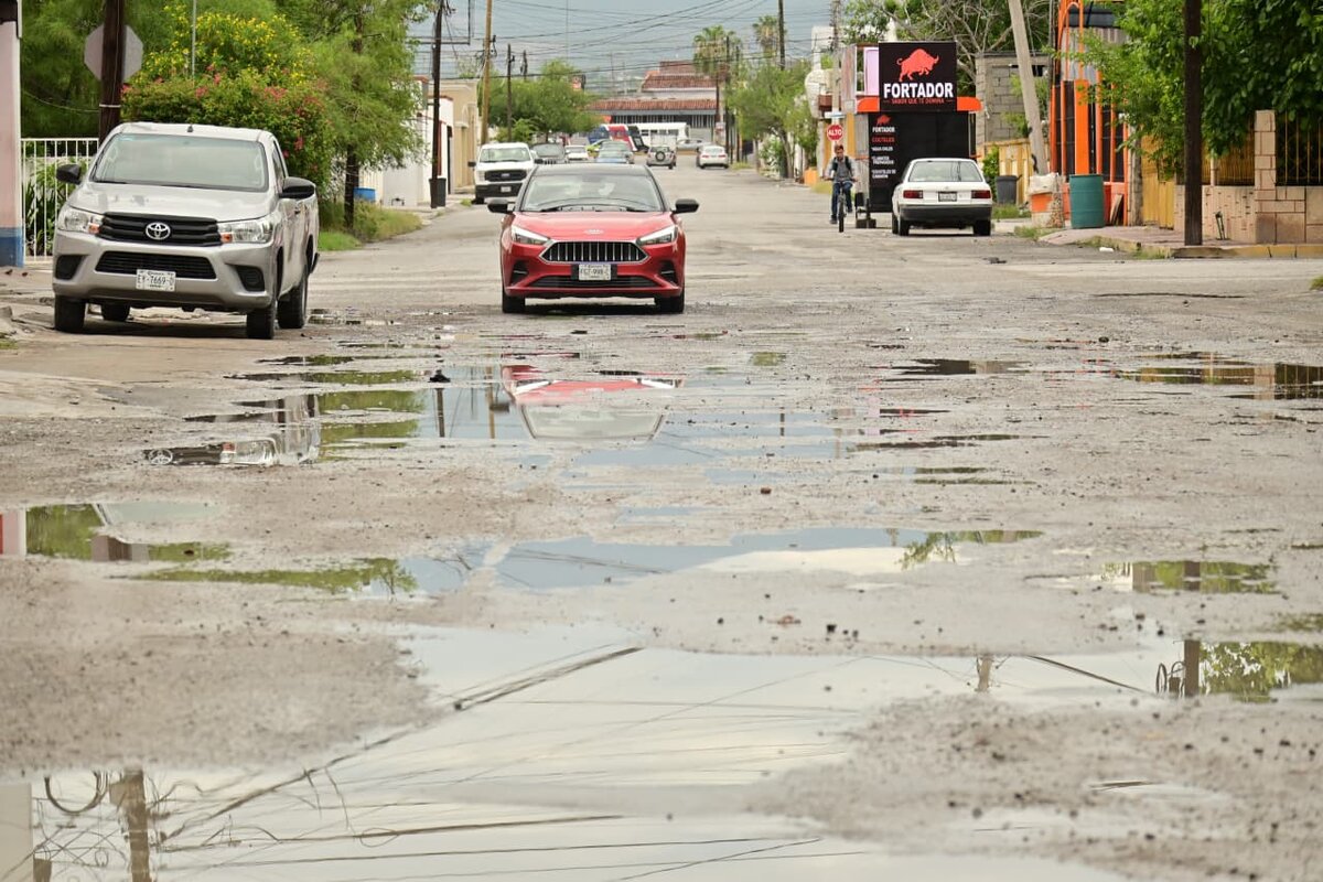 Baches bajo el agua: la trampa que está golpeando el bolsillo de los automovilistas en Monclova