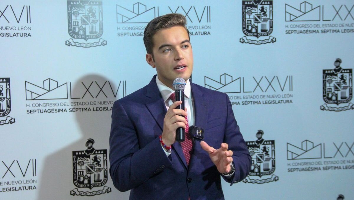 Condicionan permanencia en contienda interna de Morena para gubernatura de NL