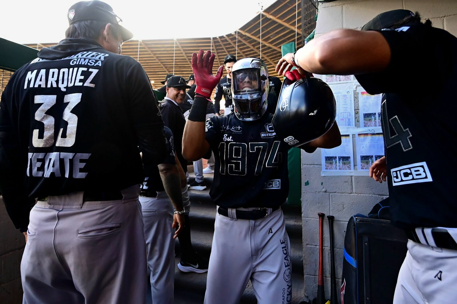 Acereros apalea a Dorados y amarra la serie con ataque tempranero