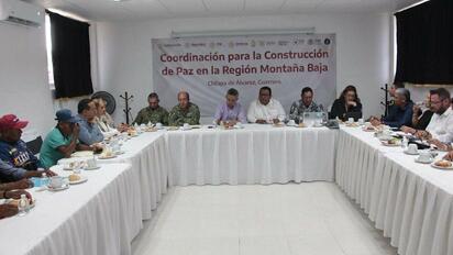 Nueve alcaldes dejan mesa para construcción de la Paz en Guerrero