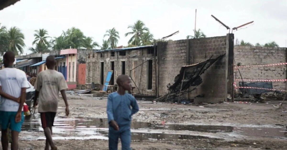 Hombres armados secuestran a 10 personas en ataque en Nigeria
