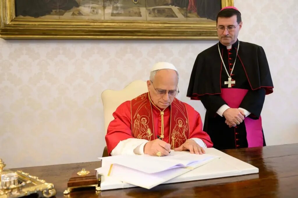 Papa León XIV pide regulación global de la inteligencia artificial