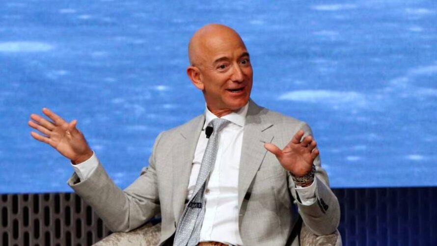 Jeff Bezos desata debate en Nueva York por impuestos y riqueza