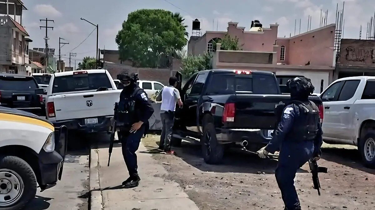 Matan a agente de la AIC durante cateo en Salamanca, Guanajuato