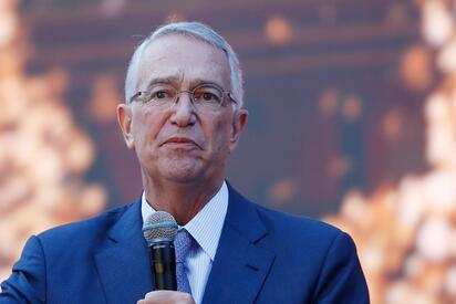 Grupo Elektra ha pagado casi 14 mil millones de pesos al SAT como parte de un adeudo fiscal superior a 32 mil millones totales acumulados.  El grupo financiero