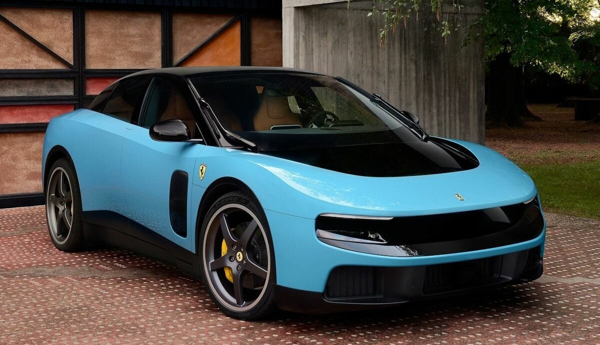 Ferrari cae en bolsa tras presentar su modelo eléctrico Luce