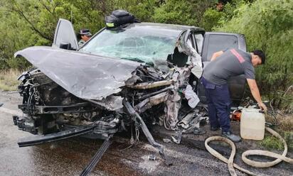 Choque frontal deja a conductor grave en la carretera 57